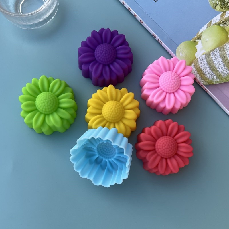 6 Pcs Set Non-Stick Flower Des - огляд і ціна Soap Making Workshop